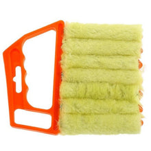Load image into Gallery viewer, Micro-Fibre Cleaning Brush Soft 7 Fingers Dust Cleaner Blind And Shutter Duster